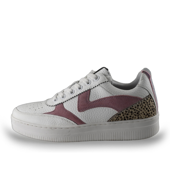 Maruti Sneakers