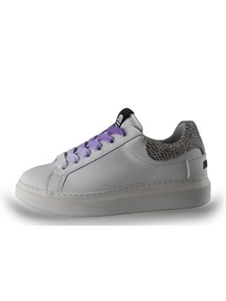 Maruti Sneakers Wit 248308
 Maat 39
 
