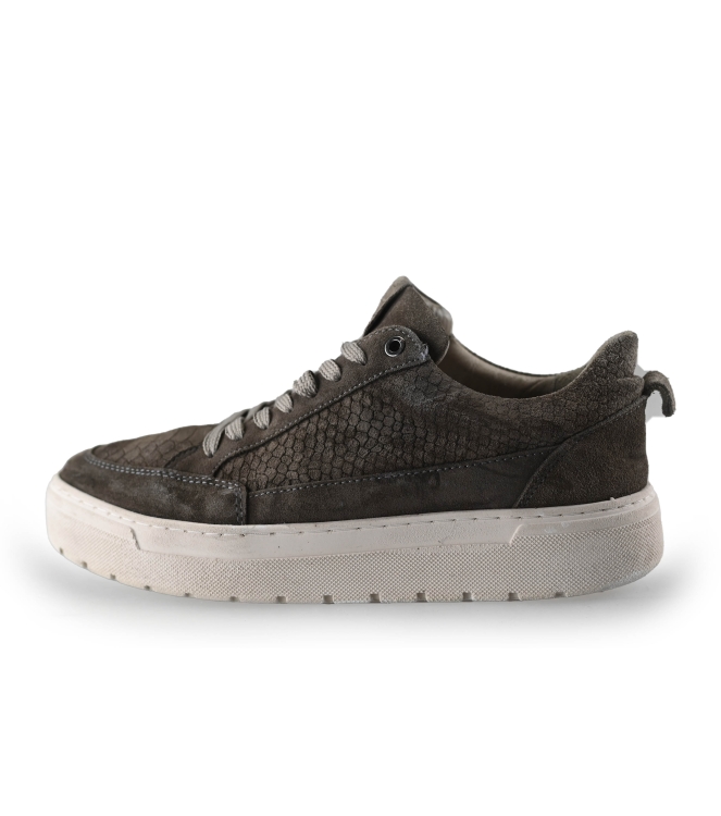 Sub55 Sneakers