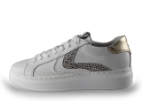 Maruti Sneakers