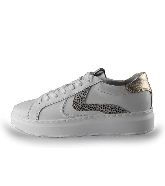 Maruti Sneakers