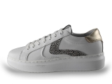 Maruti Sneakers