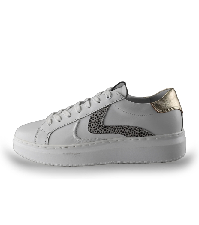 Maruti Sneakers