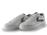 Maruti Sneakers