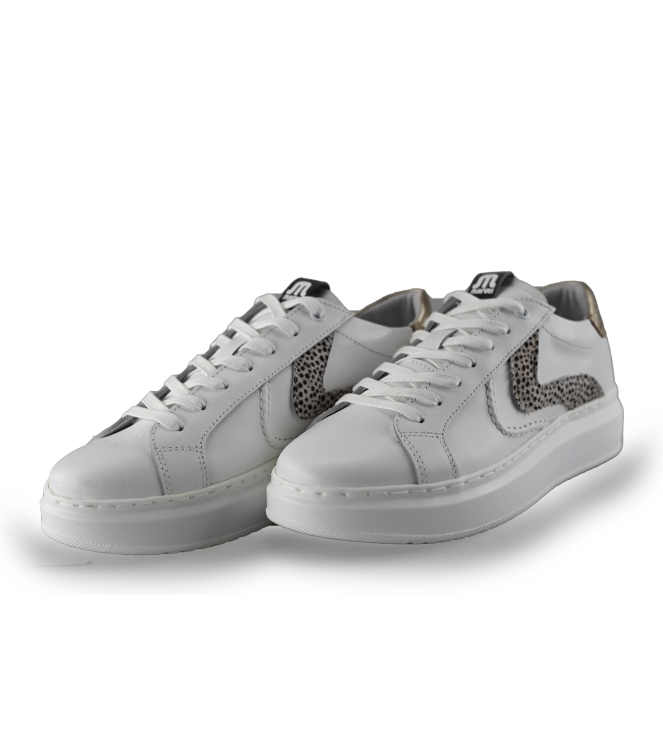 Maruti Sneakers