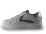 Maruti Sneakers