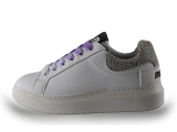 Maruti Sneakers