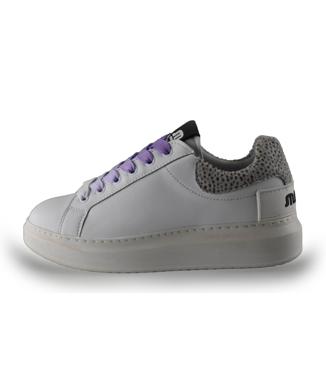 Maruti Sneakers