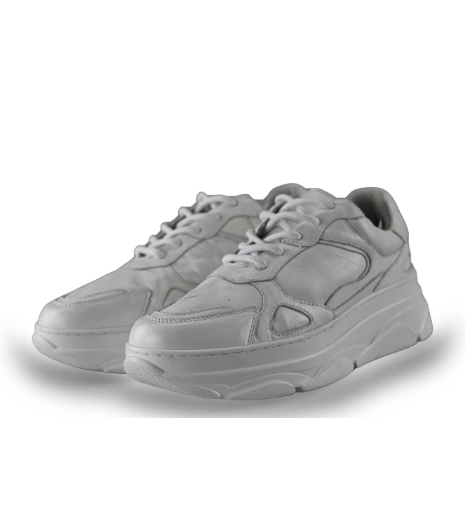 Omoda Sneakers