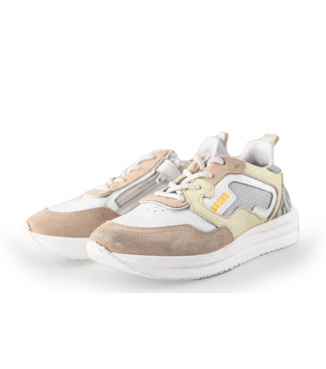 Giga Sneakers