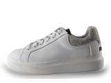 Maruti Sneakers