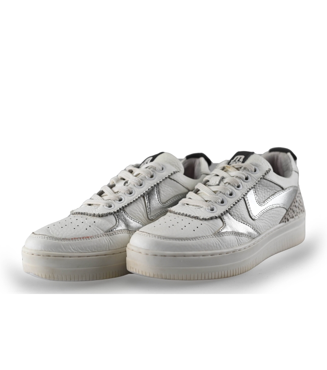 Maruti Sneakers