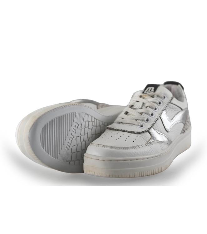 Maruti Sneakers