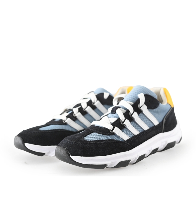 Dstrct Sneakers