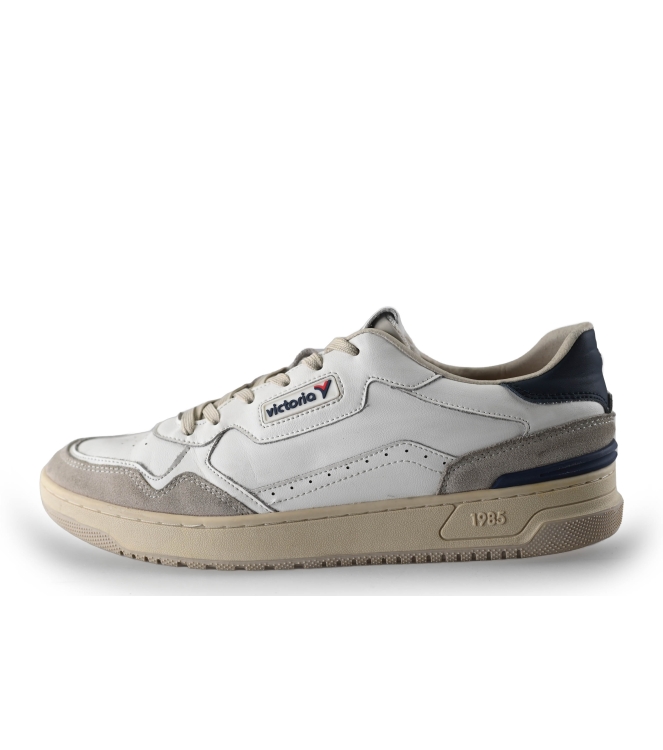 Victoria Sneakers