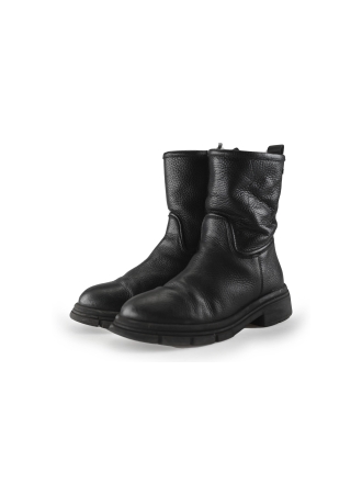  Maruti Boots 250816
 [MAAT] 29
 