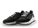 Giga Sneakers