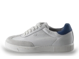 AQA Sneakers