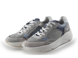 Giga Sneakers