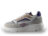 Giga Sneakers