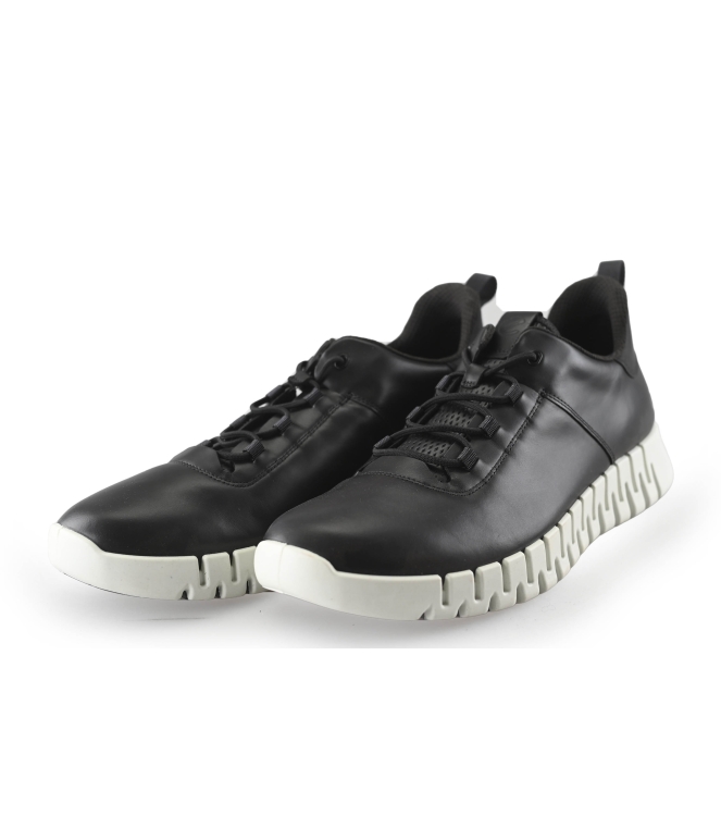 Ecco Sneakers