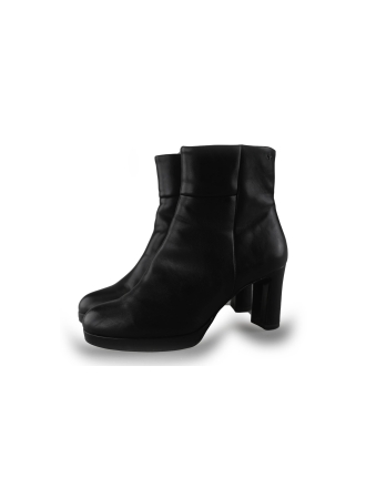 Tamaris Enkellaarzen Zwart 259557
 Maat 39
 