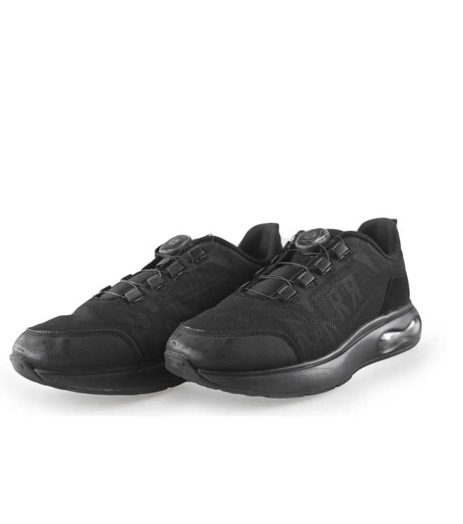 Red-Rag Sneakers