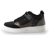 Maruti Sneakers