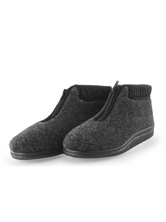  Nelson Pantoffels 259962
 [MAAT] 38
 