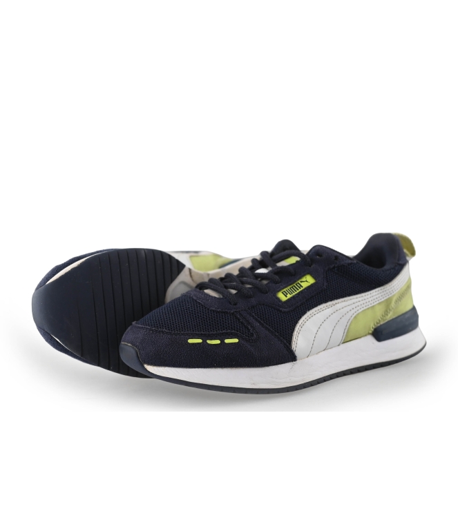 Puma Sneakers