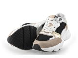 Maruti Sneakers