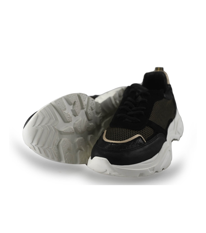 Tango Sneakers