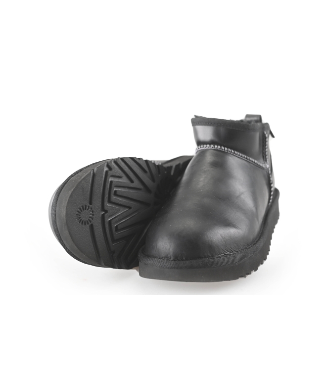 Ugg Wandellaarzen