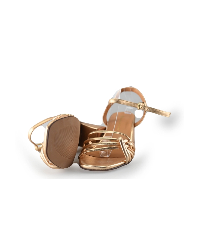 Fred De La Bretoniere Pumps