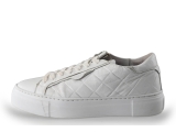 Aqa Sneakers