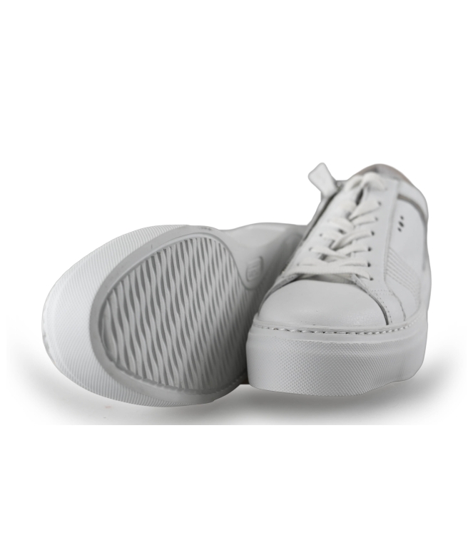 Aqa Sneakers