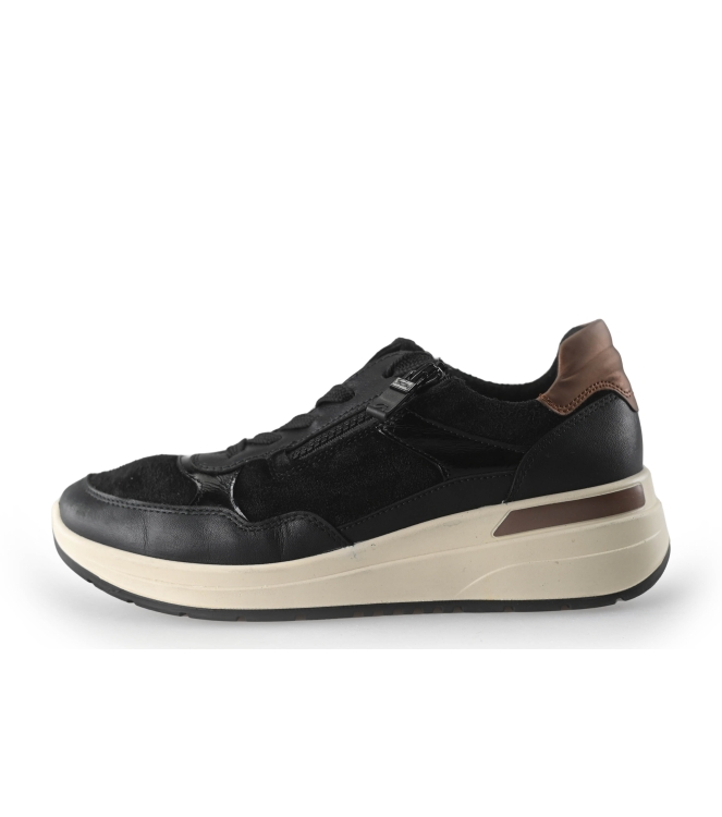 Ara Sneakers
