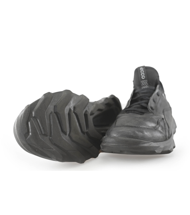 Ecco Sneakers