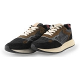 SUB55 Sneakers