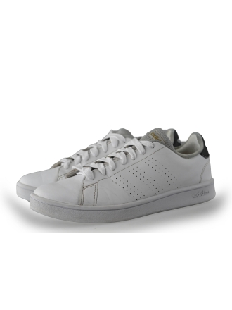 Adidas Sneakers Wit 263429
 Maat 42
 