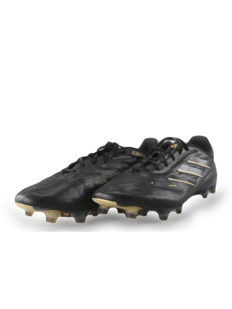  Adidas Voetbalschoenen 263553
 [MAAT] 44
 