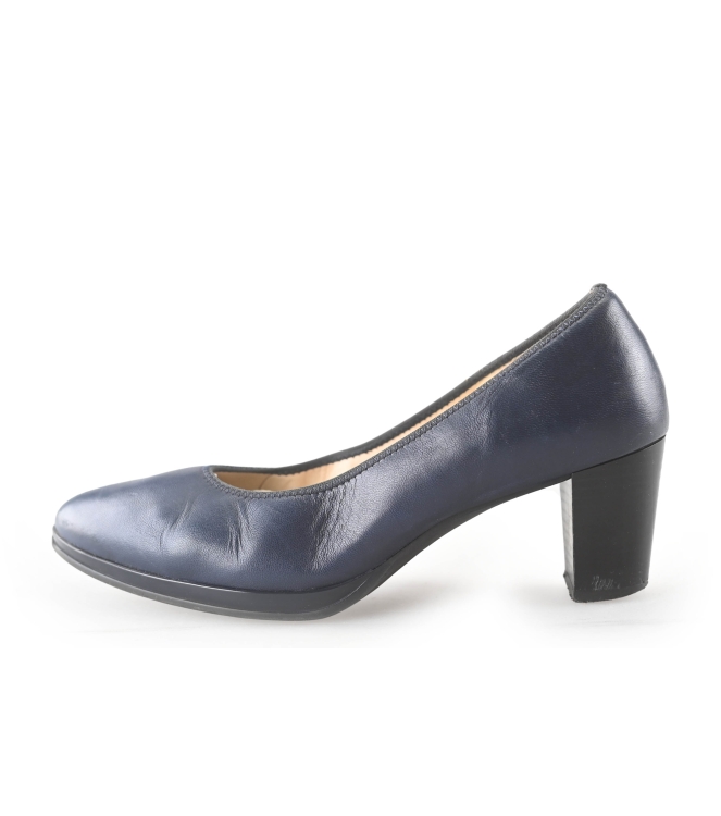 Ara Pumps