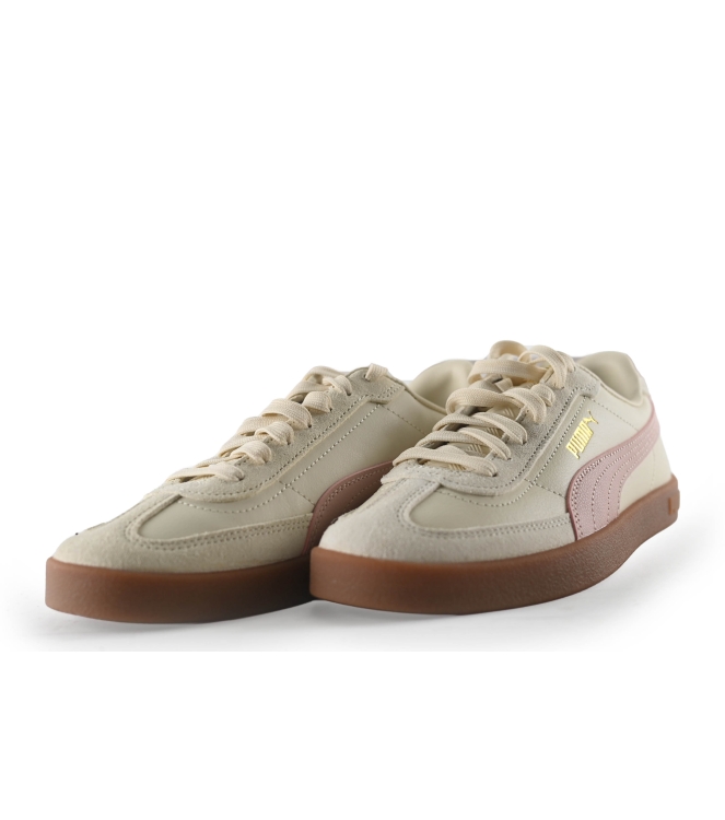 Puma Sneakers