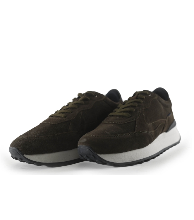 Vertice Sneakers