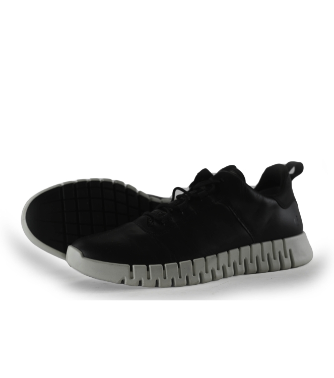 Ecco Sneakers