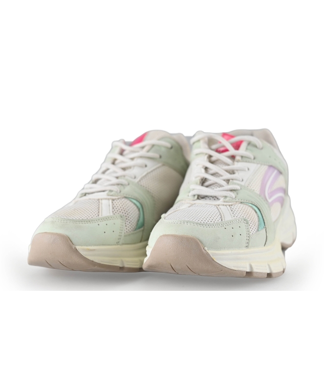 DSTRCT Sneakers