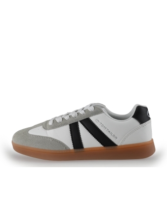  
 [MAAT] 37
 