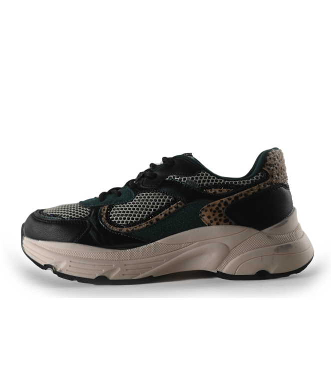 Sub55 Sneakers