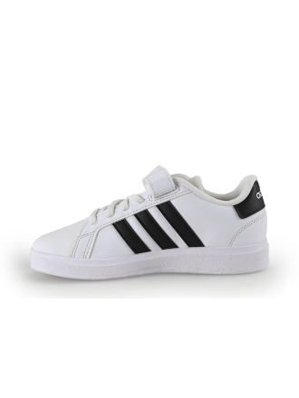 Adidas Sneakers Wit 267271
 Maat 30
 