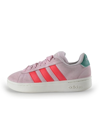 Adidas Sneakers Roze 267330
 Maat 38
 